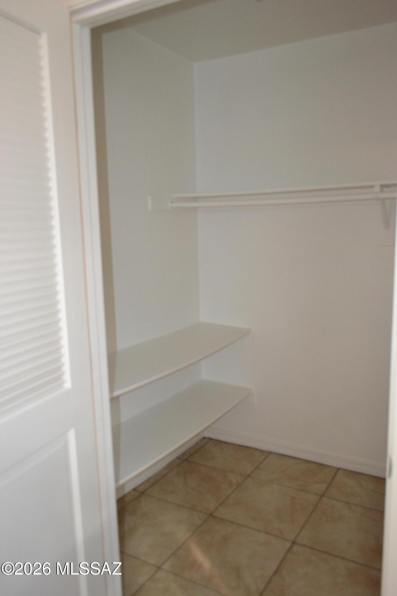 137 West Macarthur Street, Unit B2 Tucson, AZ 85714 - Photo 13 of 15 DSC_0603