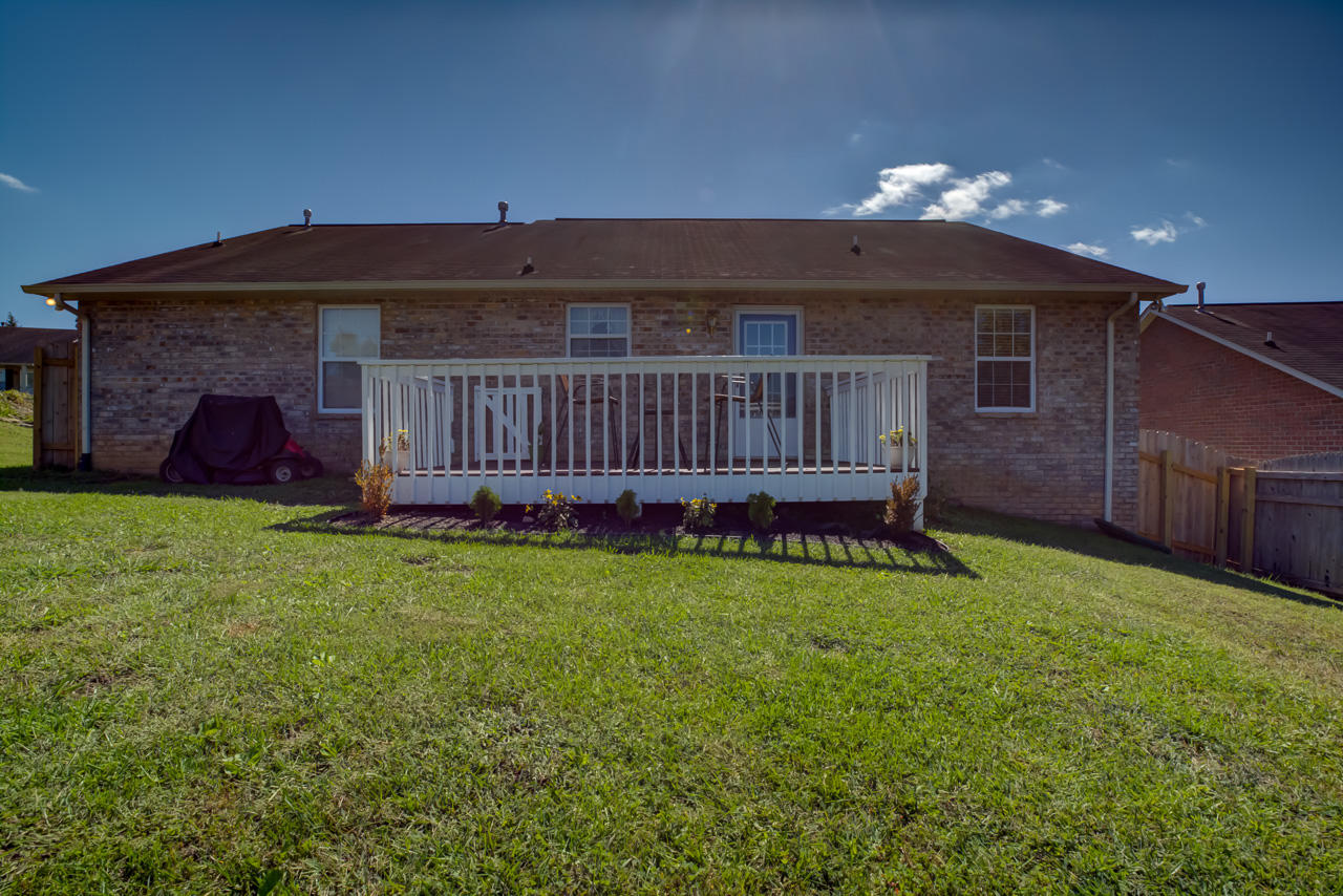 7727 Applecross Road Corryton, TN 37721 - Photo 9 of 32 _X3A0236_37_38_39_40_41_42