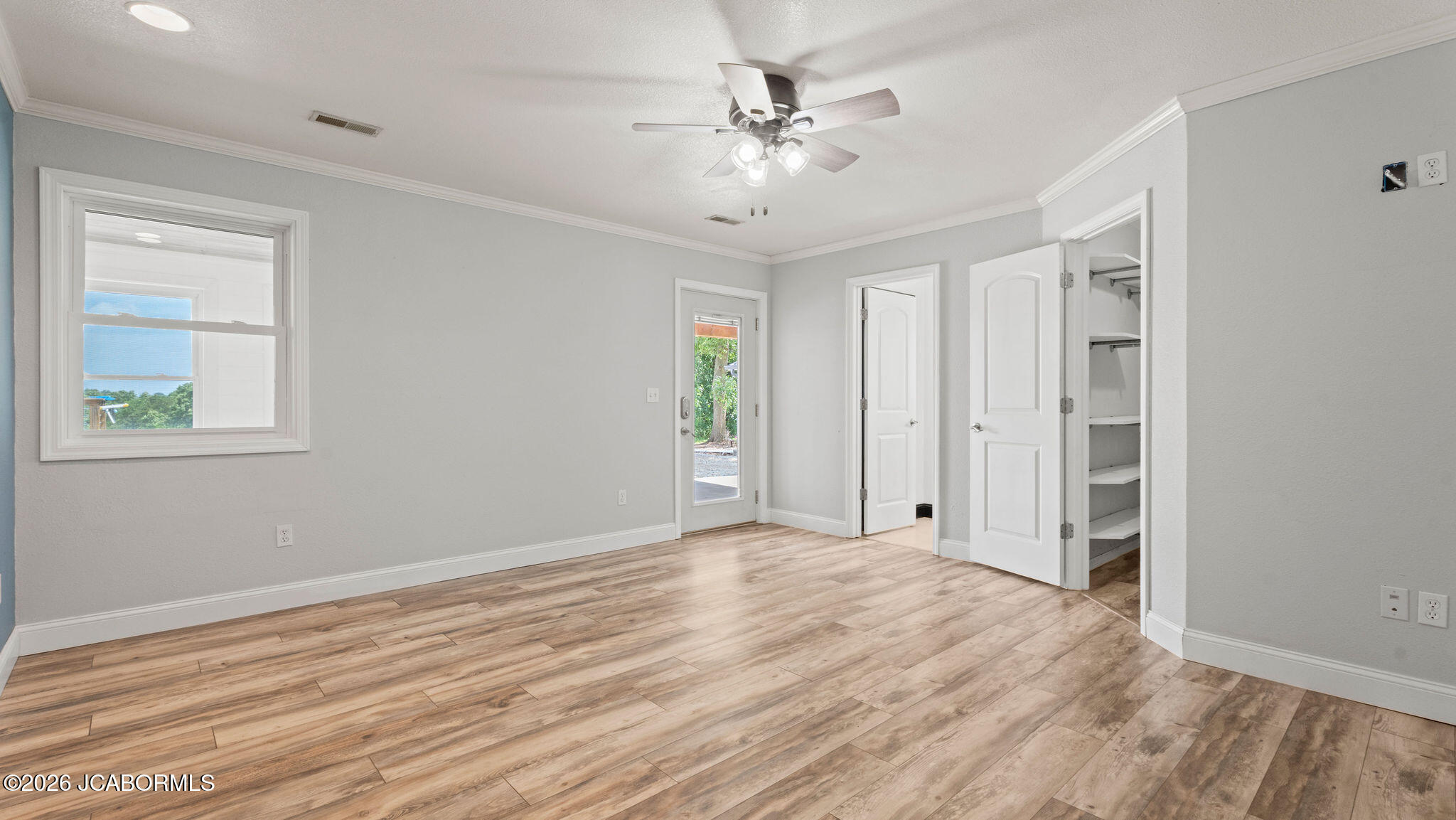 57922 Corticelli Road Russellville, MO 65074 - Photo 19 of 95