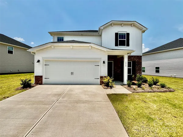 $369,550 | 1515 Harper Lndg Boulevard, Stanley, NC 28164