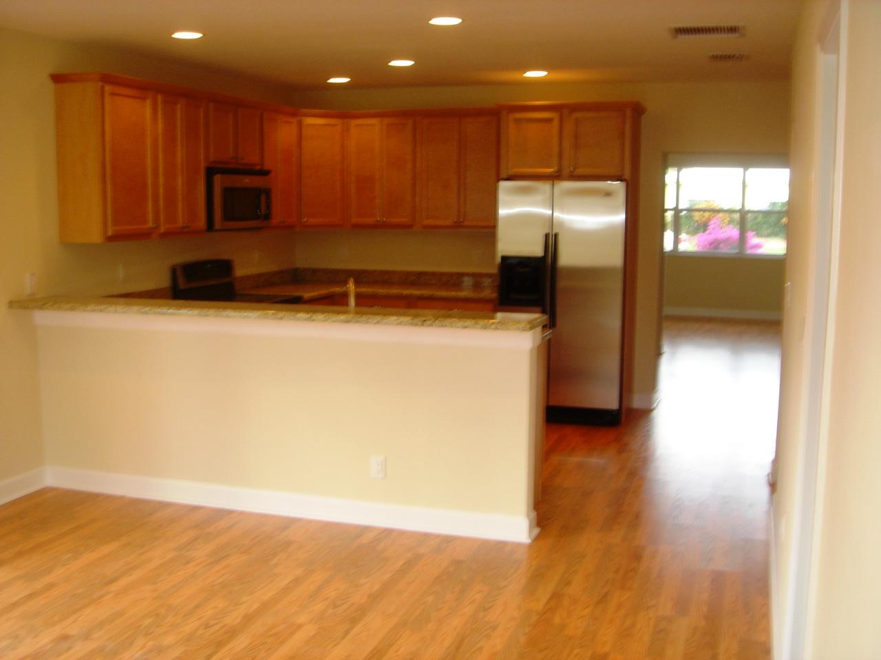 311 Bunker Ranch Road West Palm Beach, FL 33405 - Photo 2 of 3 Kitchen & Dining Area