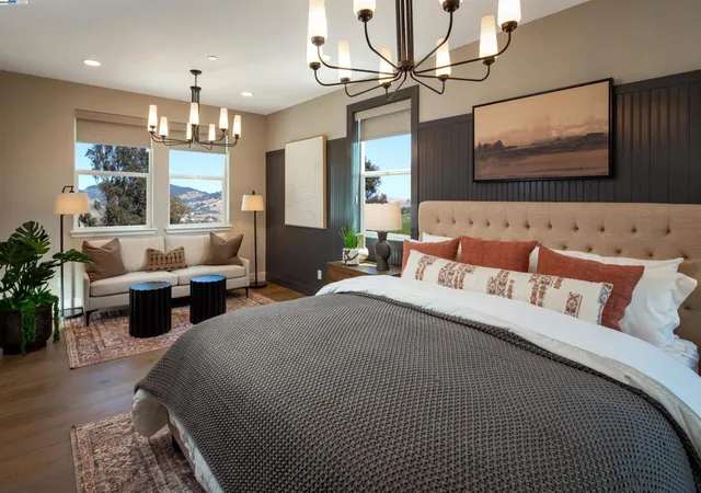 $1,019,990 | 360-360 Waypoint Drive, Napa, CA 94558