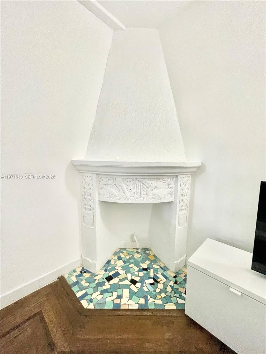 439 15th Street, Unit 18 Miami Beach, FL 33139 - Photo 17 of 19