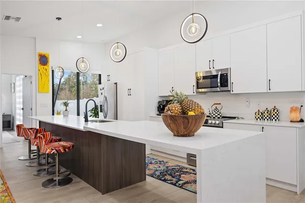 $3,850 | 7520 North Coolidge Avenue, Tampa, FL 33614