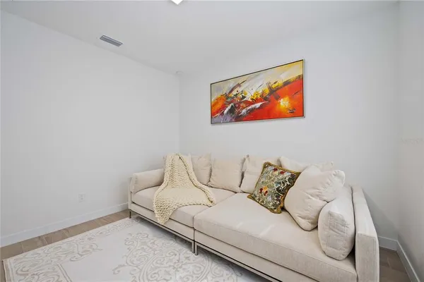 $3,850 | 7520 North Coolidge Avenue, Tampa, FL 33614