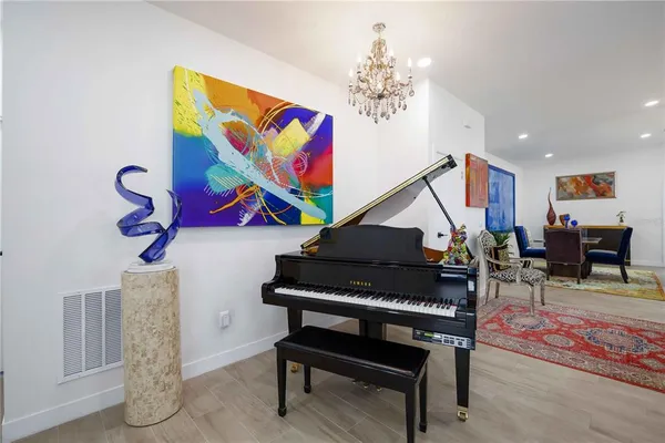 $3,850 | 7520 North Coolidge Avenue, Tampa, FL 33614