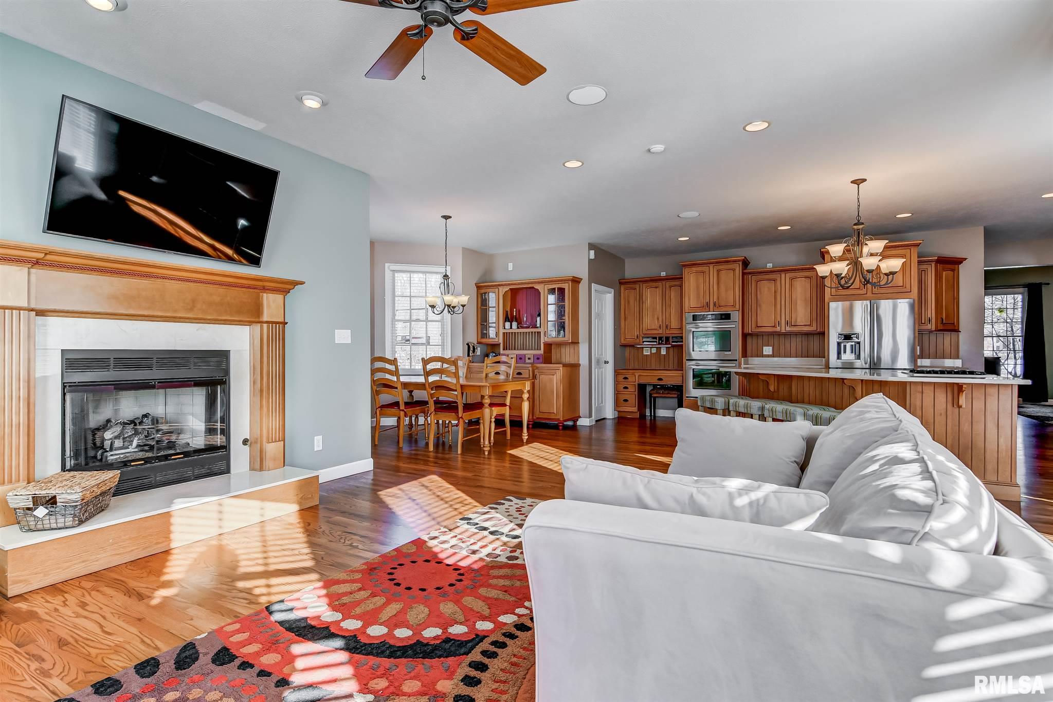 4413 Blackwolf Road Springfield, IL 62711 - Photo 12 of 50