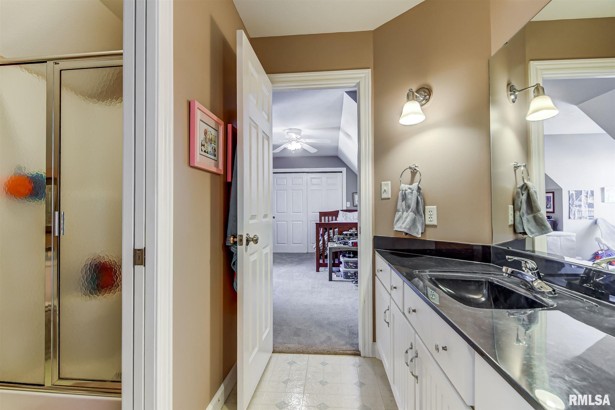 4413 Blackwolf Road Springfield, IL 62711 - Photo 29 of 50
