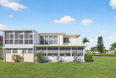 $140,000 | 1721 Northwest 20th Avenue, Unit 201, Delray Beach, FL 33445