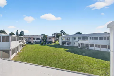 $140,000 | 1721 Northwest 20th Avenue, Unit 201, Delray Beach, FL 33445