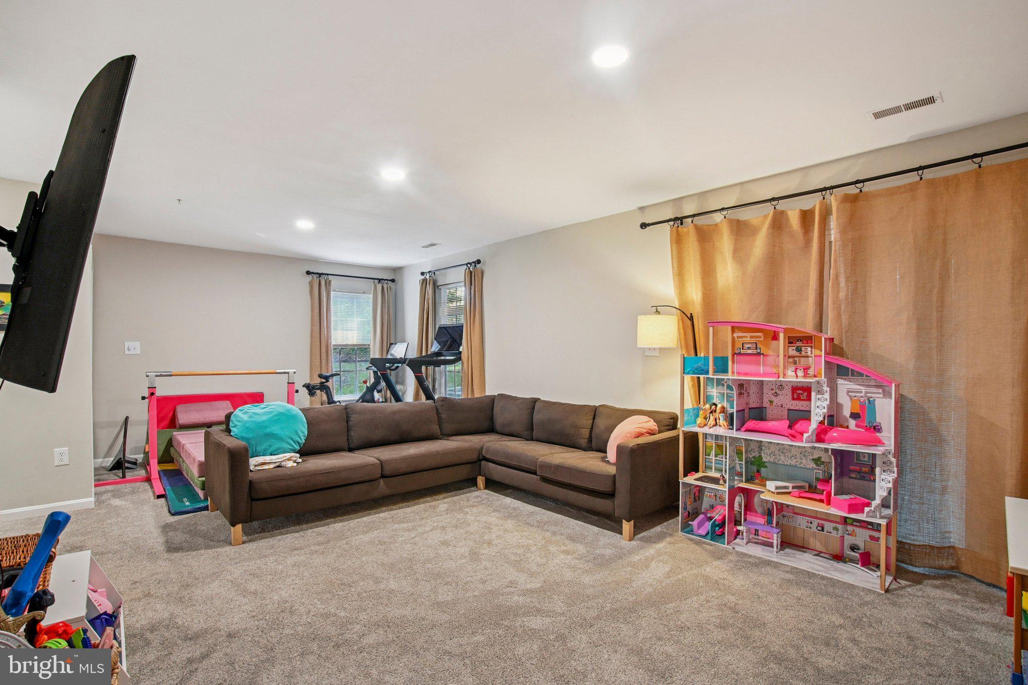 3210 Escapade Circle Riva, MD 21140 - Photo 5 of 24