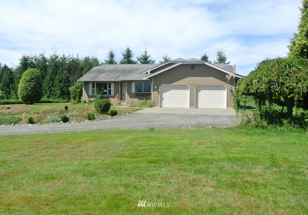 7009 Mission Road Everson, WA 98247 - Photo 1 of 24