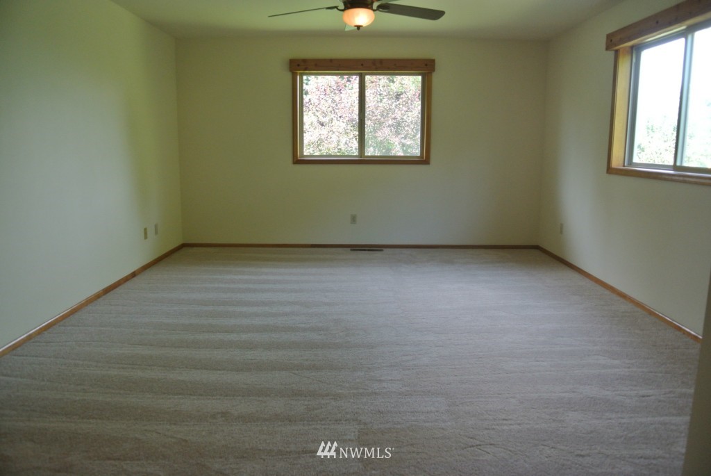 7009 Mission Road Everson, WA 98247 - Photo 14 of 24