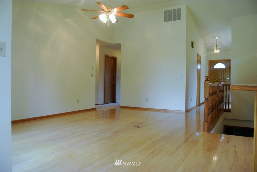7009 Mission Road Everson, WA 98247 - Photo 9 of 24