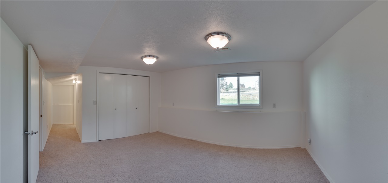 11805 North Cheyenne Road Mead, WA 99021 - Photo 12 of 19 Gallery Image 12