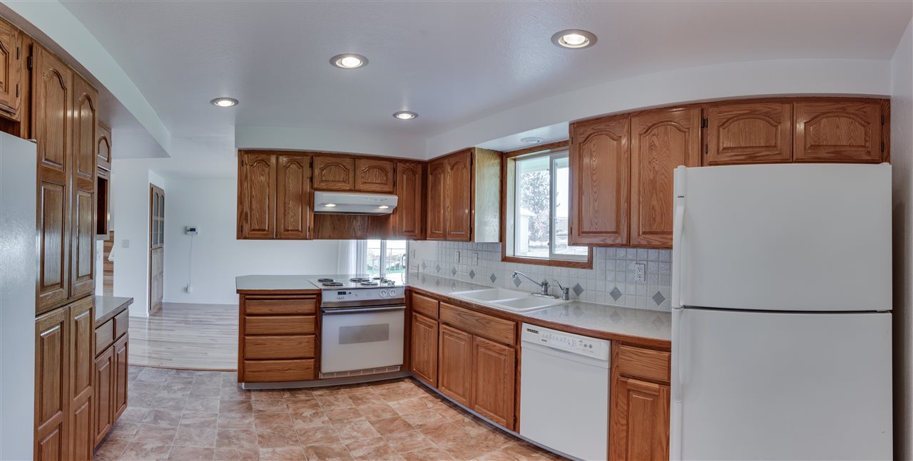 11805 North Cheyenne Road Mead, WA 99021 - Photo 4 of 19 Gallery Image 4