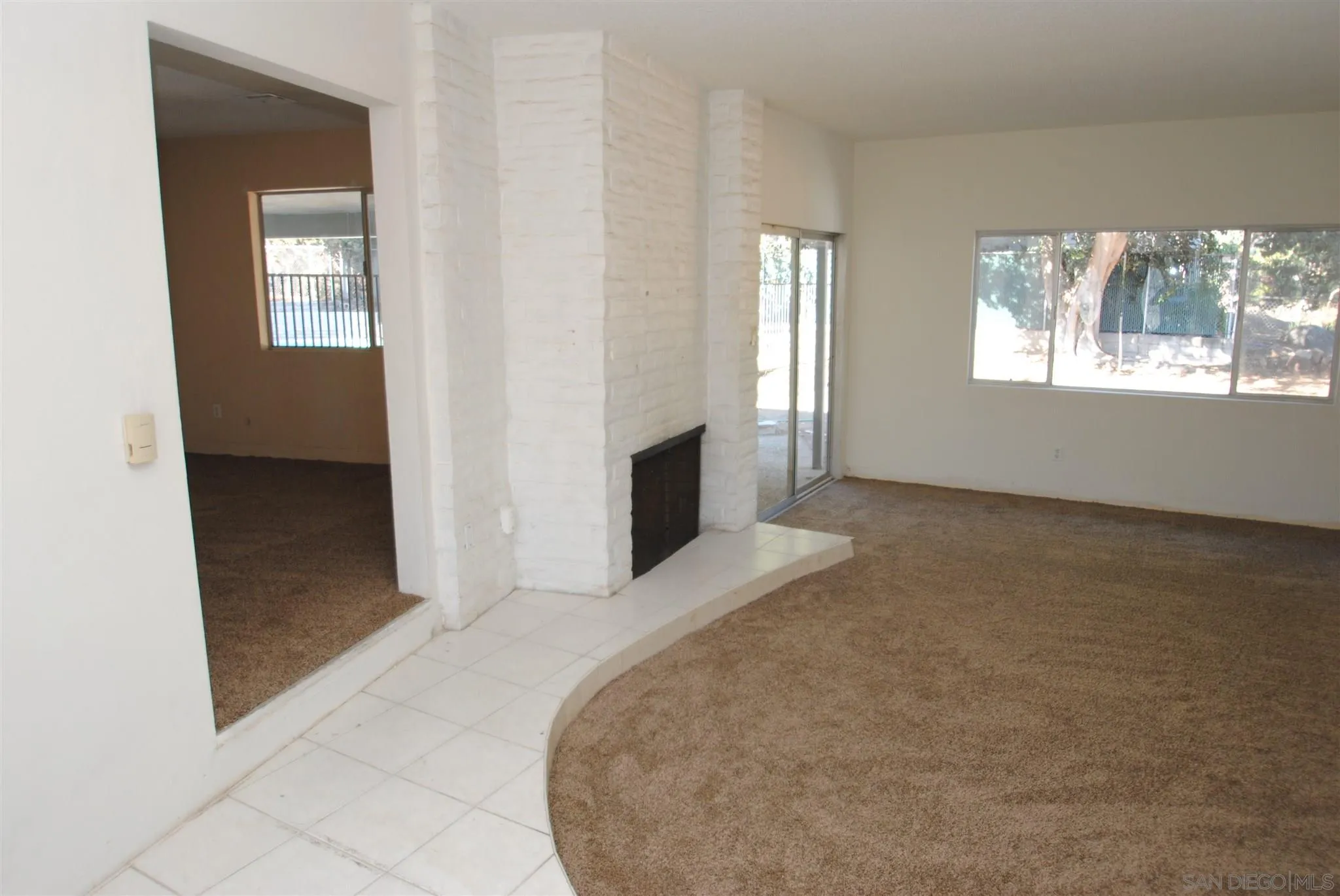 4826 New Ranch Road El Cajon, CA 92020 - Photo 3 of 19 an empty room with windows
