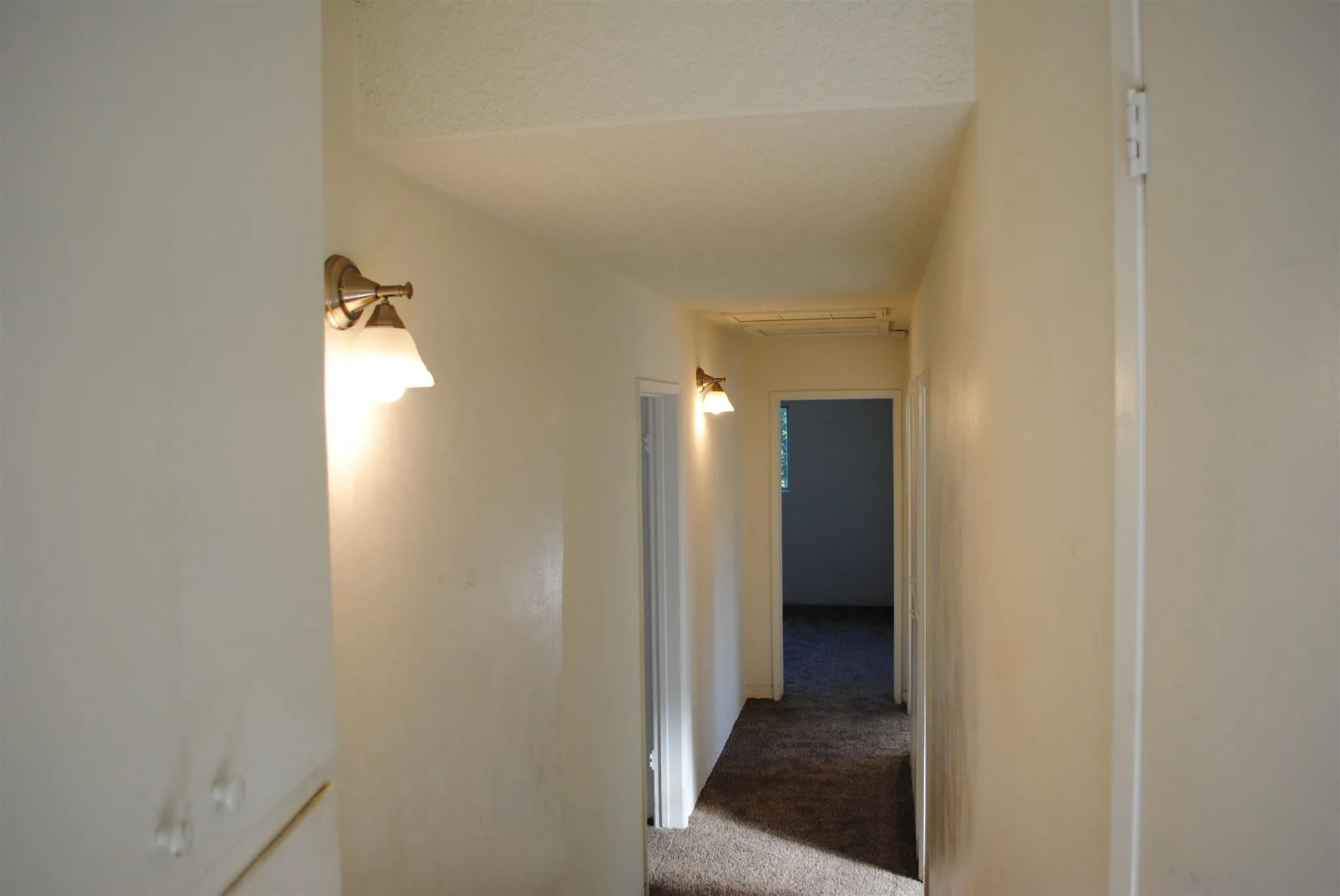 4826 New Ranch Road El Cajon, CA 92020 - Photo 8 of 19 a view of an empty room