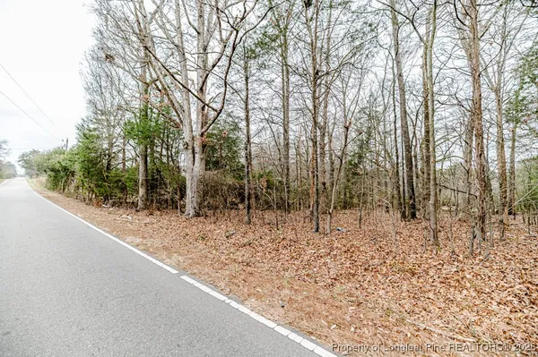 a view of an outdoor space