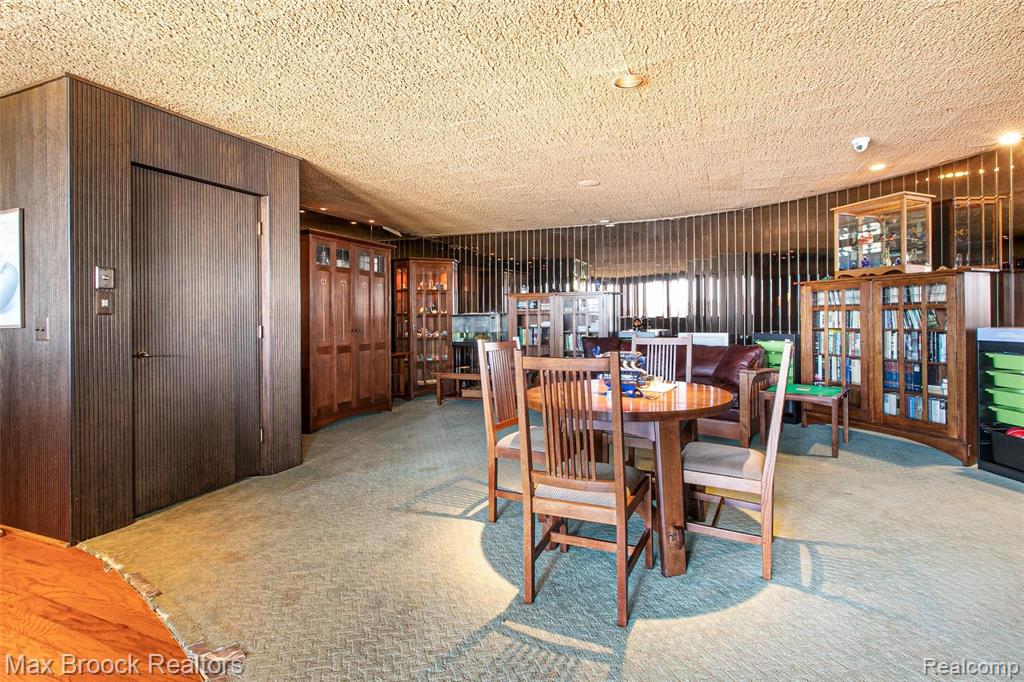 4200 Commerce Road West Bloomfield, MI 48324 - Photo 20 of 41