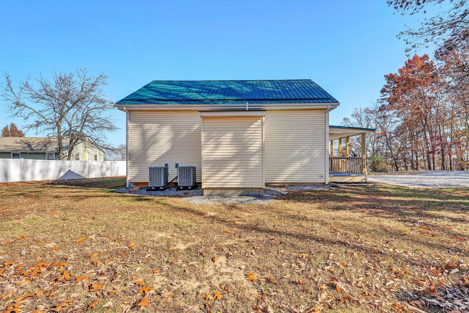 1088 Piney Grove School Road Moneta, VA 24121 - Photo 44 of 52
