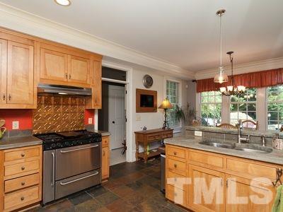 3724 Sunlake Farms Road Apex, NC 27539 - Photo 6 of 17 Gallery Image 6
