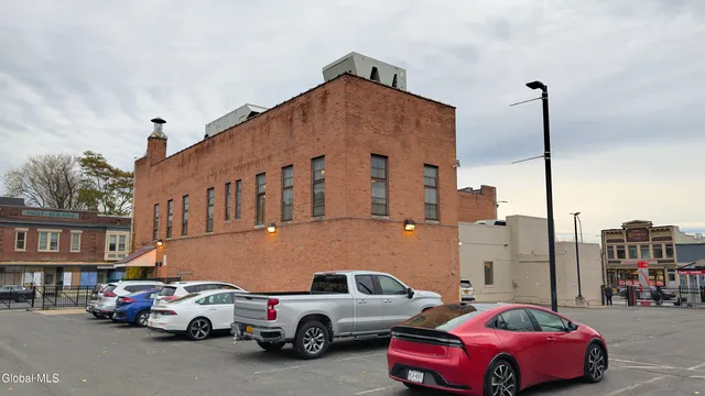 $1,198,988 | 339 Central Avenue, Albany, NY 12206