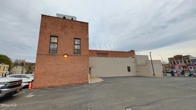 $1,198,988 | 339 Central Avenue, Albany, NY 12206