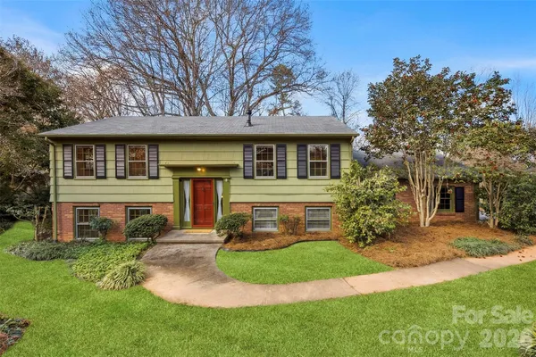 $299,900 | 2968 Club Drive, Gastonia, NC 28054