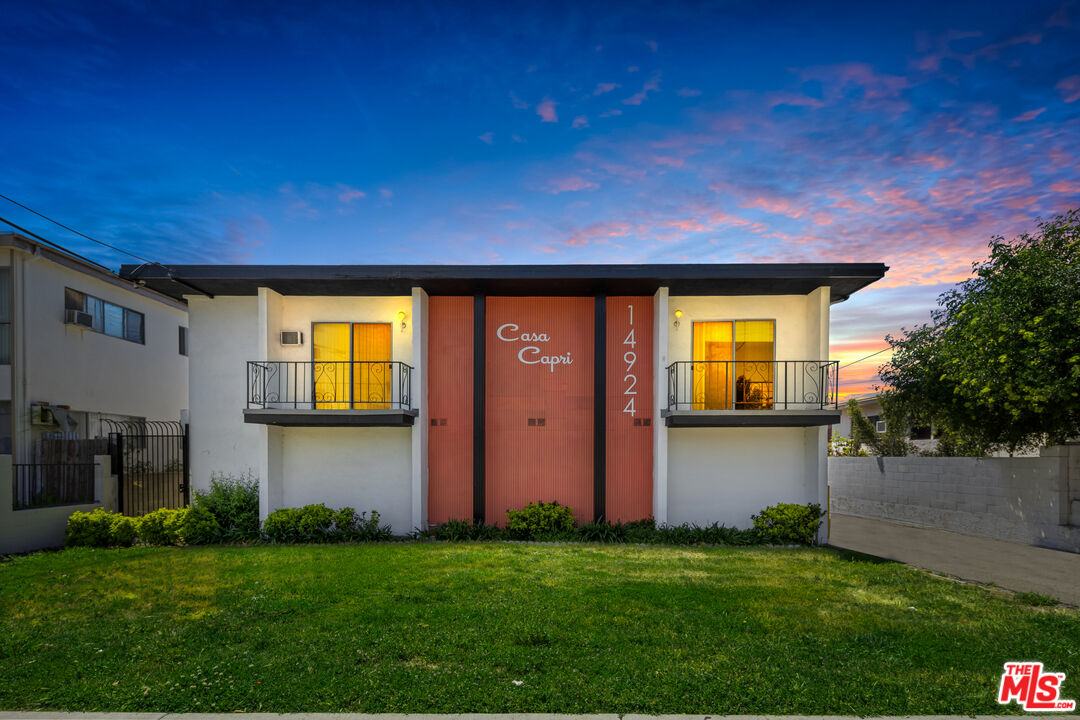 14924 Roscoe Boulevard, Panorama City, CA 91402 Compass