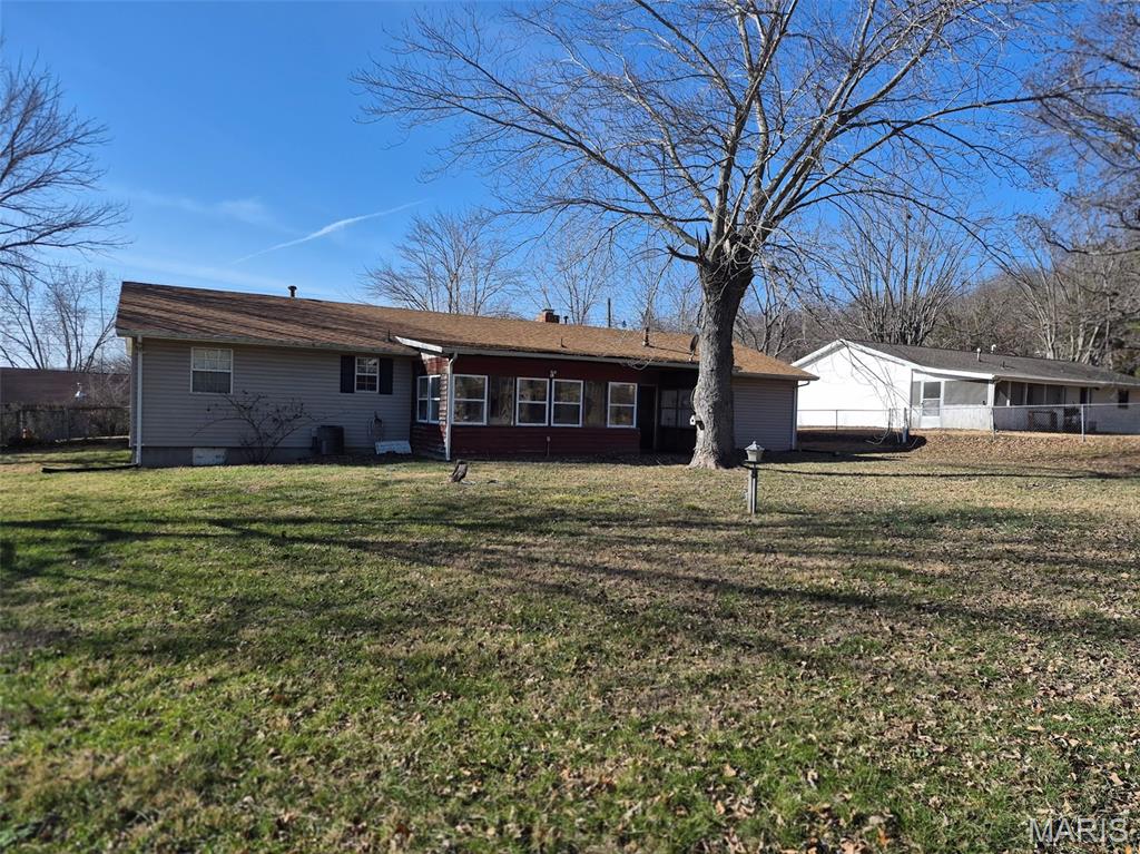 308 McCune Street Pilot Knob, MO 63663 - Photo 2 of 22