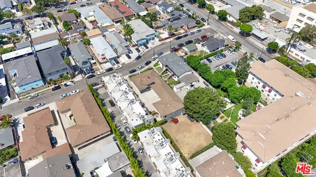 $1,200,000 | 11830 Manor Drive, Unit A, Hawthorne, CA 90250