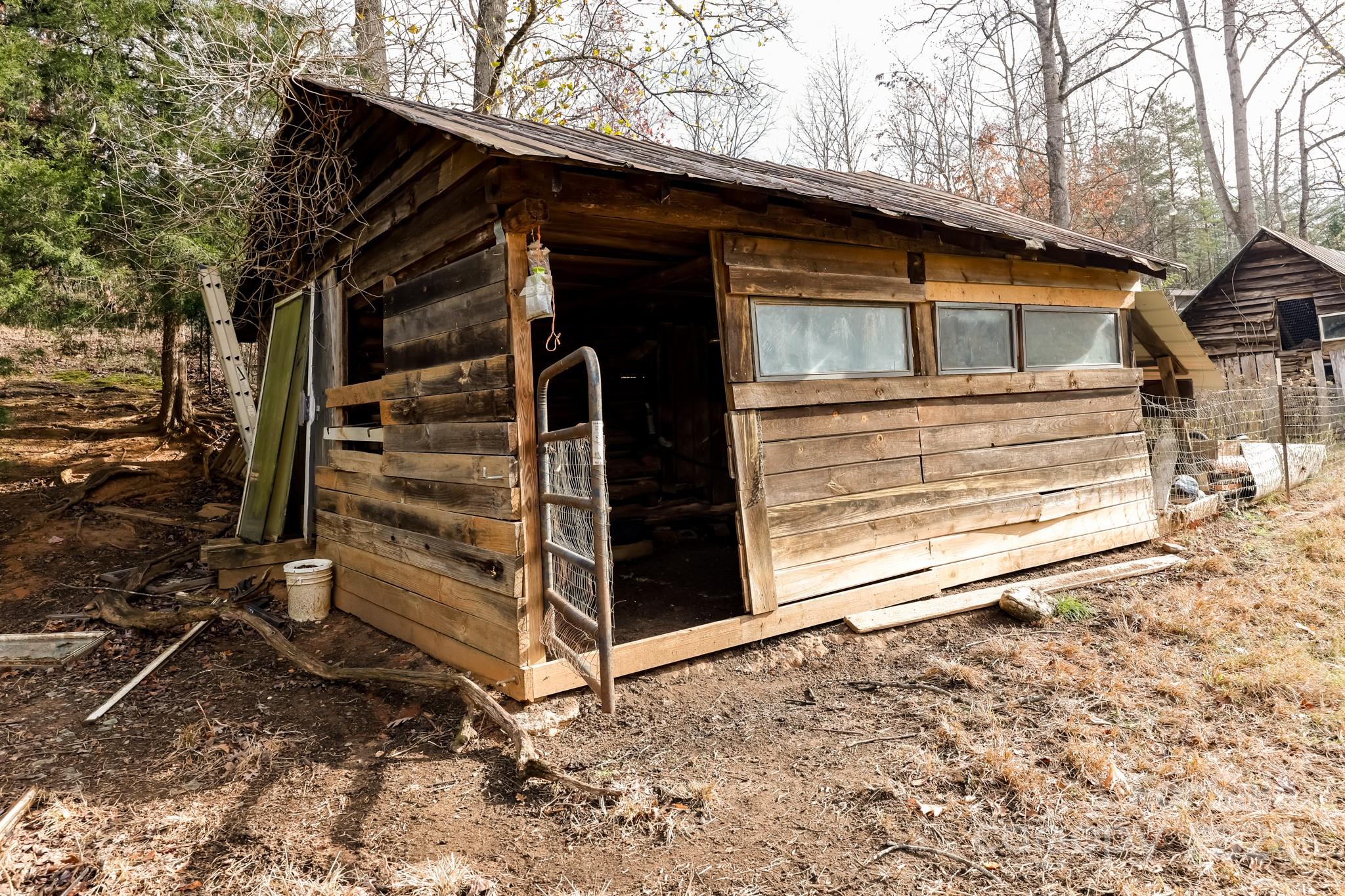 711 Herman Wilson Road Lake Lure, NC 28746 - Photo 33 of 47 Gallery Image 33