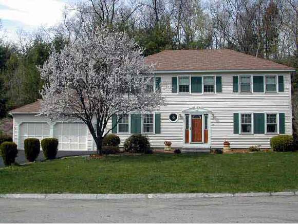 29 Todd Road Nashua, NH 03064 - Photo 1 of 5