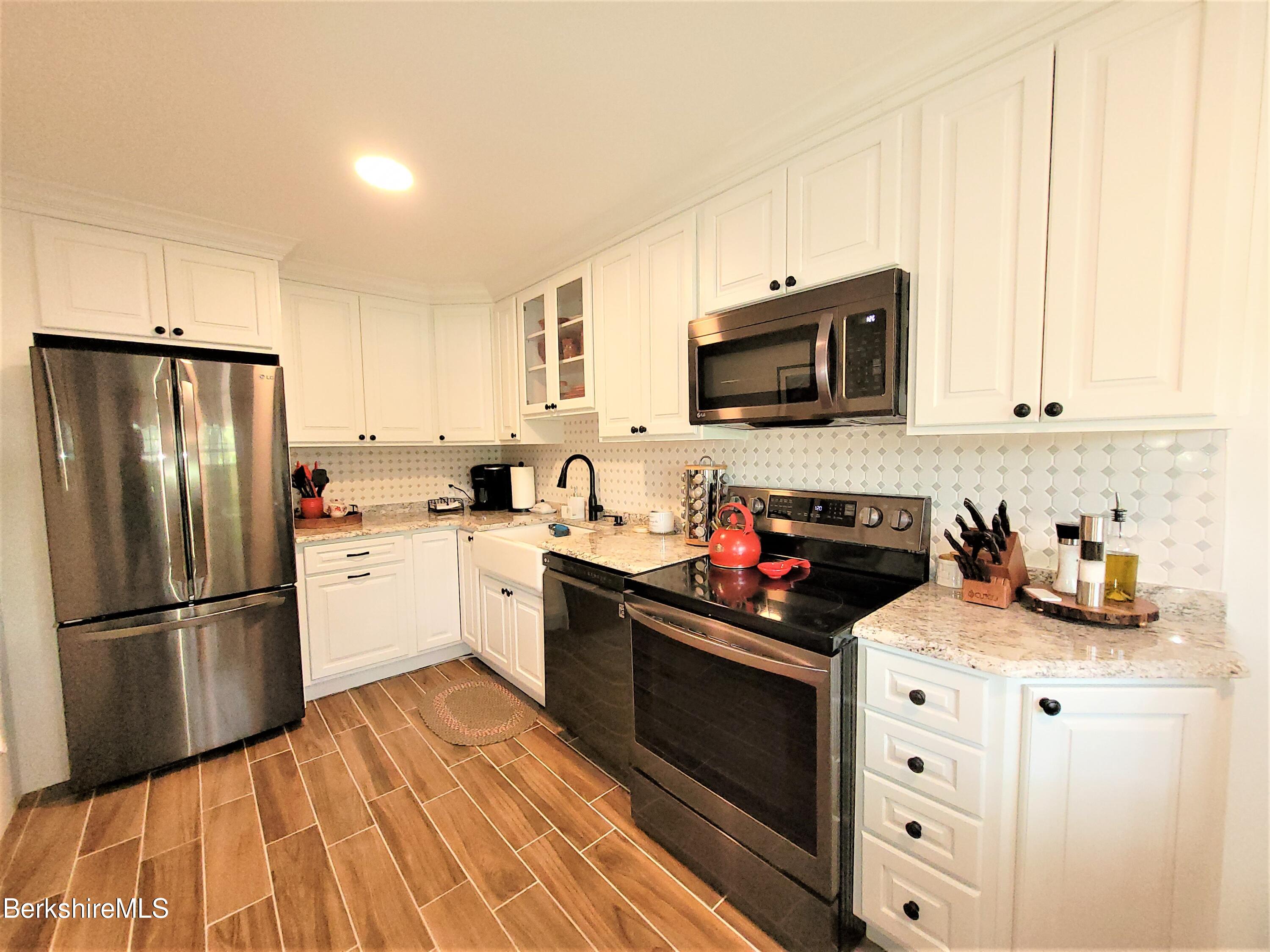 260 Pittsfield Road, Unit A18 Lenox, MA 01240 - Photo 11 of 29 20220818_132101 (2)