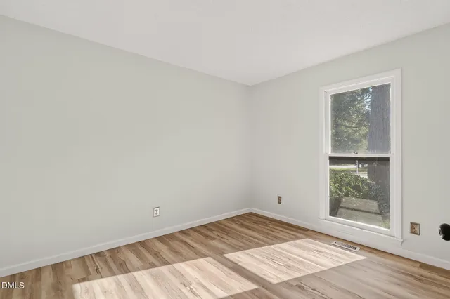 $167,500 | 402 Andros Drive, Fayetteville, NC 28314