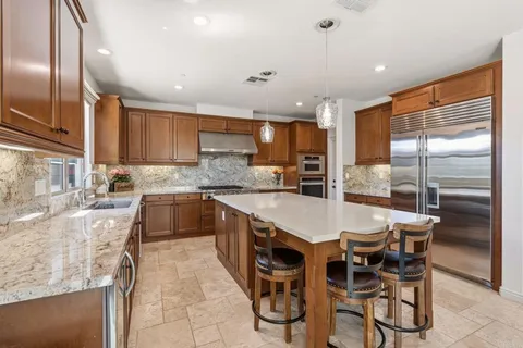 $3,295,000 | 809 Dolphin Circle, Encinitas, CA 92024