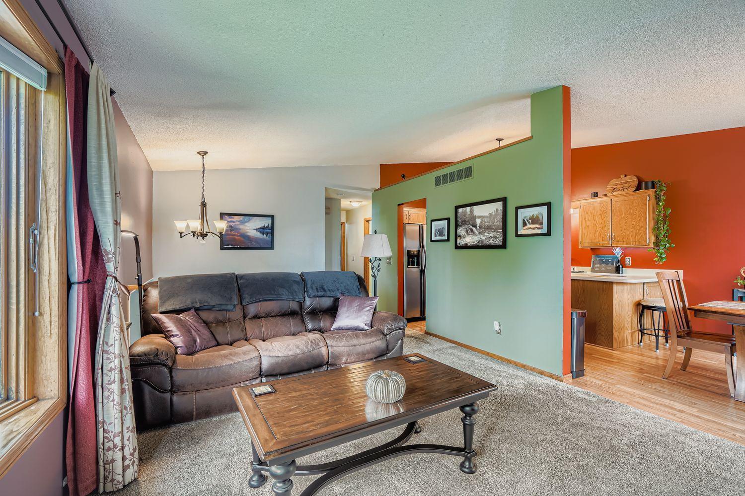 14715 Endicott Way Apple Valley, MN 55124 - Photo 14 of 27