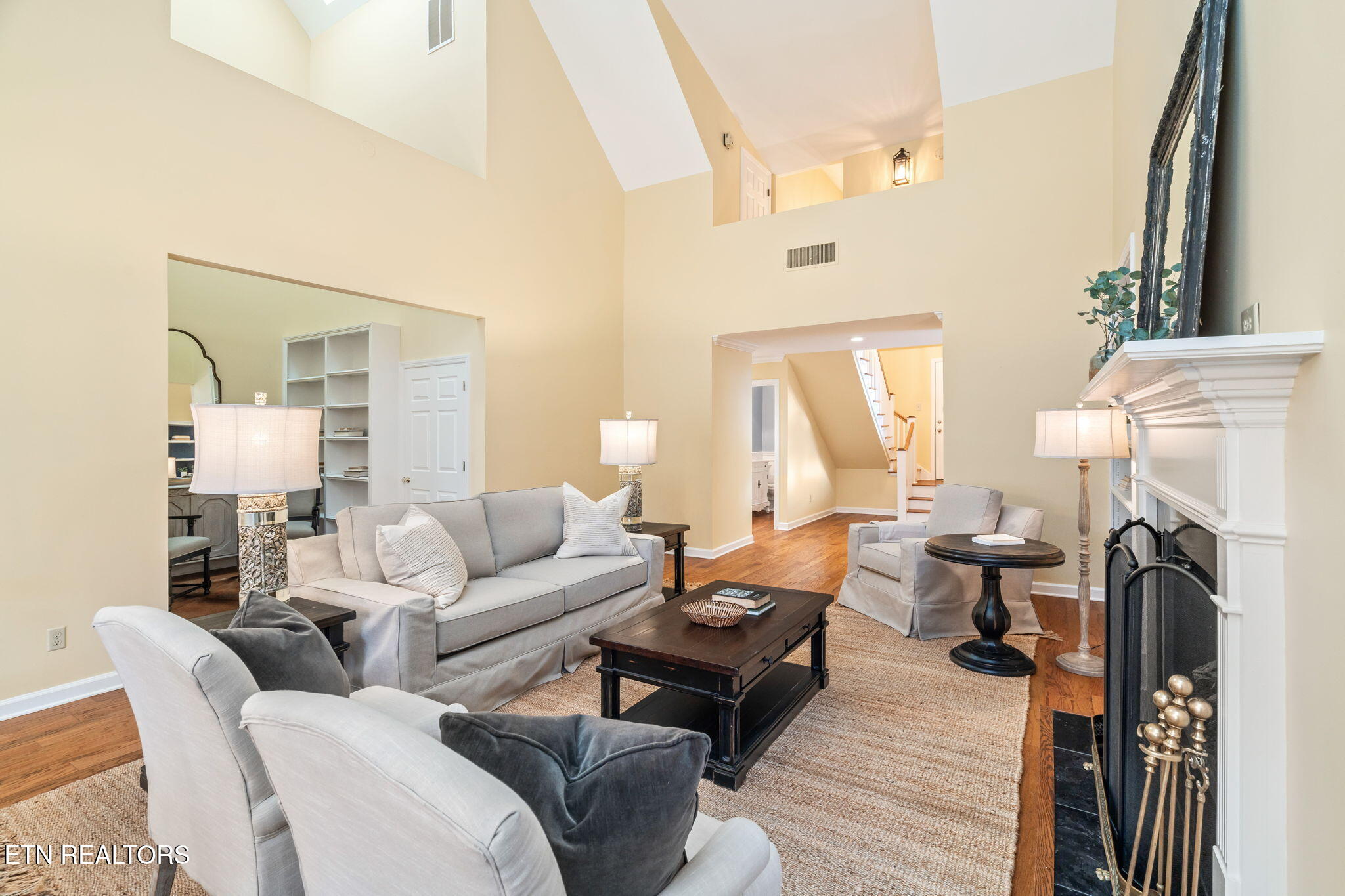 1122 Bordeaux Circle Knoxville, TN 37919 - Photo 13 of 55 14-web-or-mls-1122 Bordeaux Circle-15