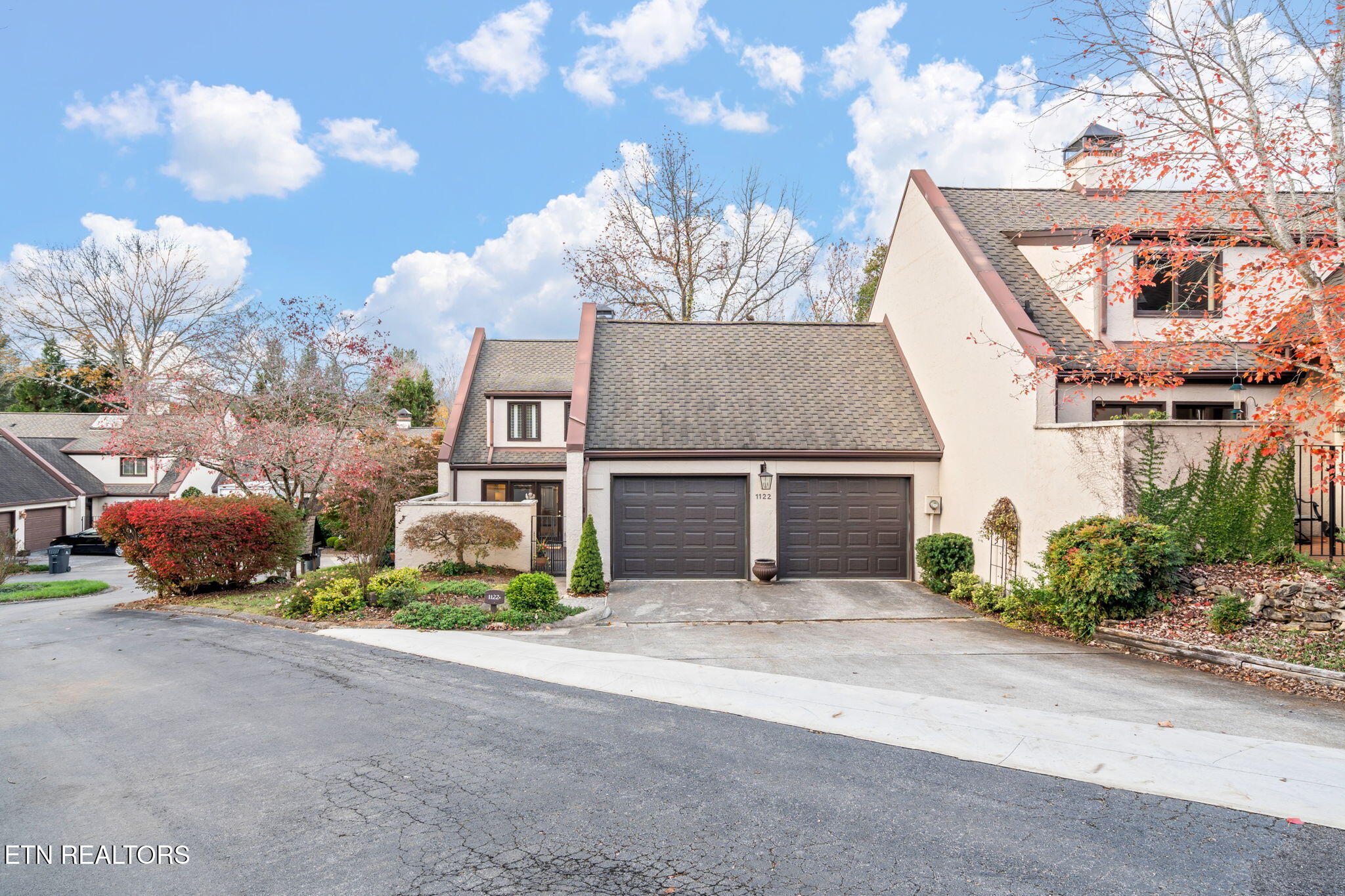 1122 Bordeaux Circle Knoxville, TN 37919 - Photo 2 of 55 2-web-or-mls-1122 Bordeaux Circle-3