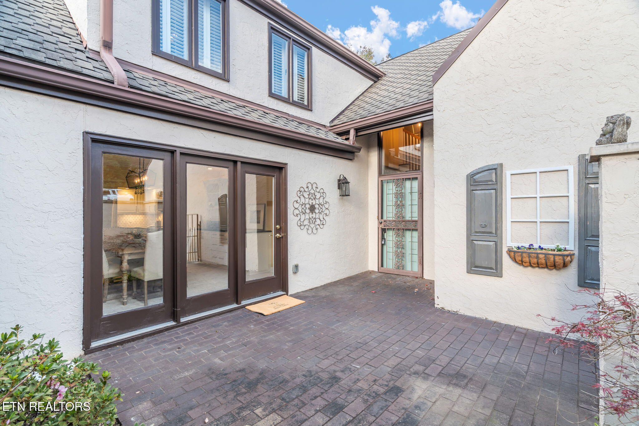 1122 Bordeaux Circle Knoxville, TN 37919 - Photo 5 of 55 8-web-or-mls-1122 Bordeaux Circle-9