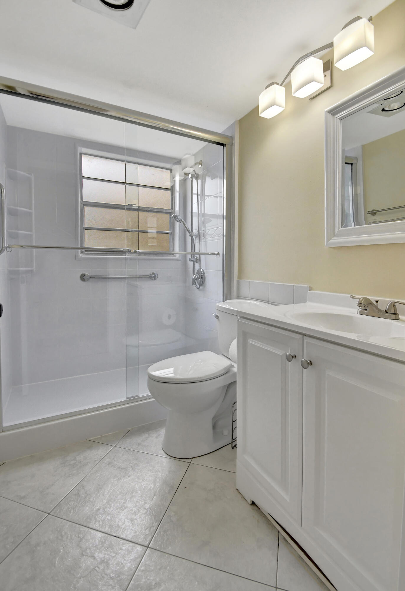 52 Preston F Boca Raton, FL 33434 - Photo 18 of 27 18-print-DSC_1961