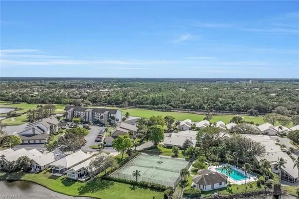 $2,300 | 1530 Imperial Golf Course Boulevard, Unit 321, Naples, FL 34110
