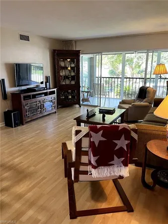 $2,300 | 1530 Imperial Golf Course Boulevard, Unit 321, Naples, FL 34110