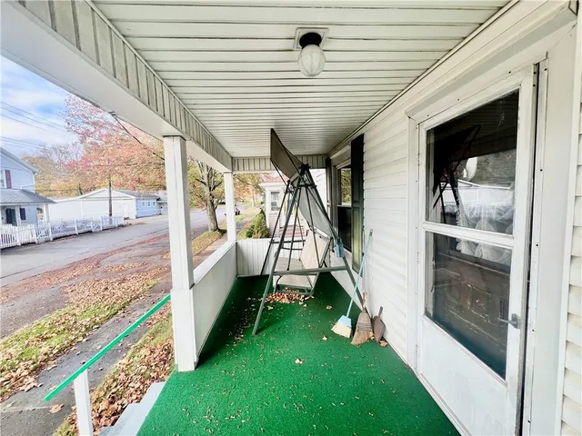 a view of an entryway