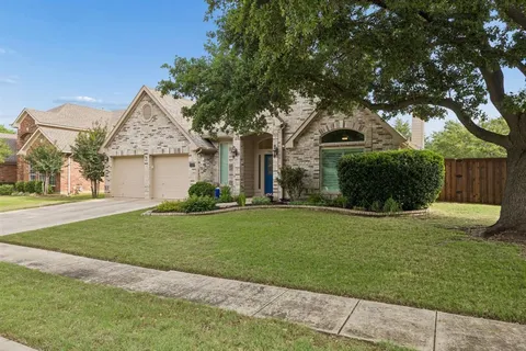$615,000 | 1420 Oakwood Court, Flower Mound, TX 75028