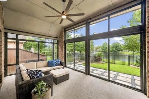 $650,000 | 9222 Hernshead Lane, Missouri City, TX 77459