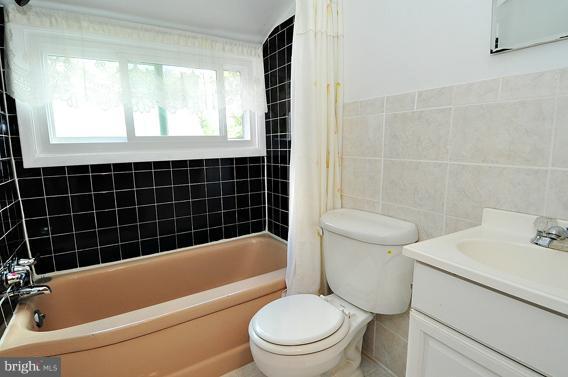 3111 Janet Road Silver Spring, MD 20906 - Photo 13 of 24 Bath 2