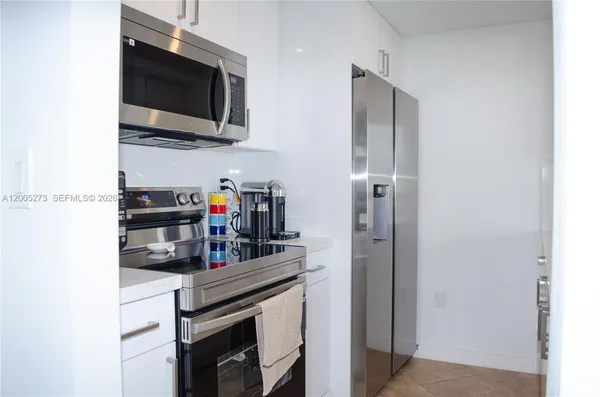 $249,000 | 6995 Northwest 186th Street, Unit E509, Hialeah, FL 33015