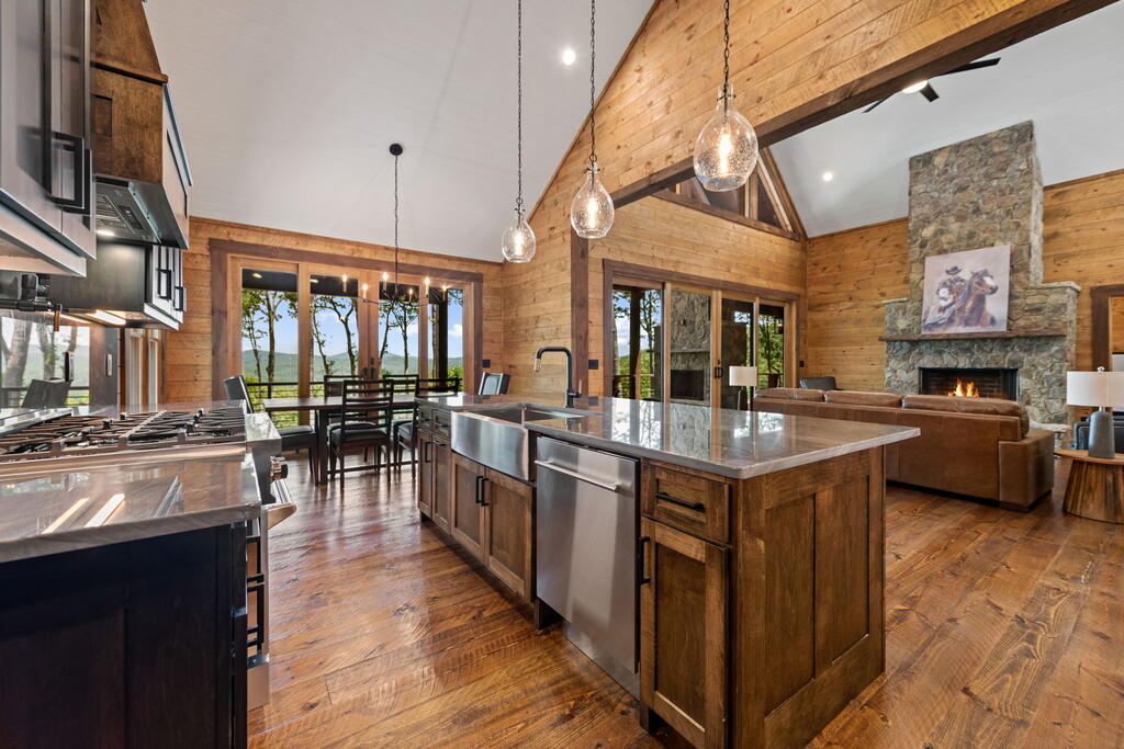 210 Hemptown Overlook Morganton, GA 30560 - Photo 27 of 90 Gallery Image 27